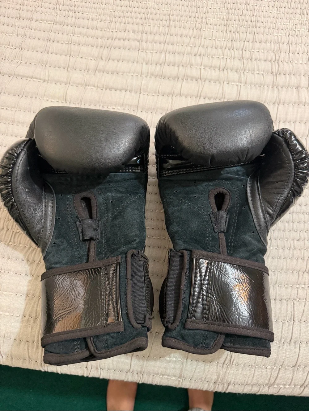 Boxing Black Leather & Suede Training Gloves, worn two times